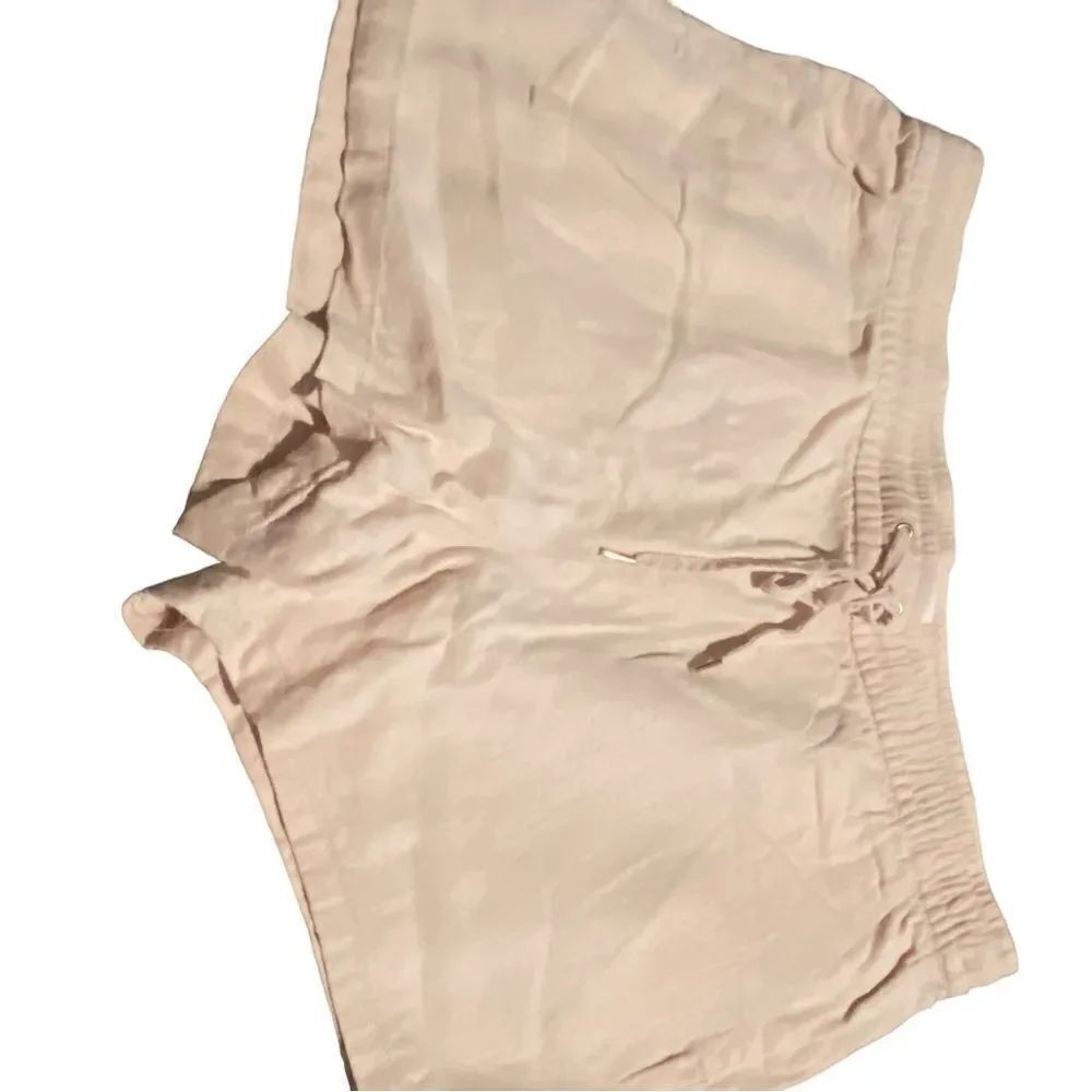 H & M linen shirts excellent condition see pics size 10